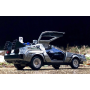 Coche en miniatura DELOREAN Regreso al Futuro II 1/32