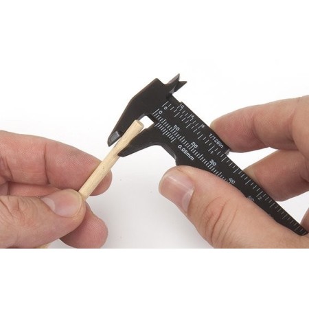 Pie de rey Occre para modelismo